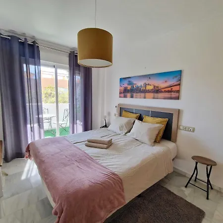 Centrally Located Penthouse With A Pool And Close To Everything A103 Fuengirola